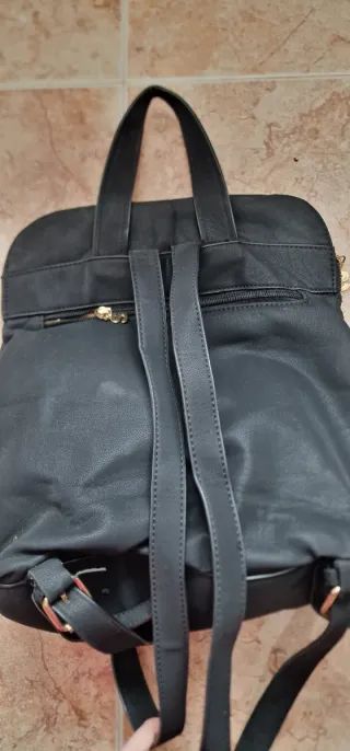 Mochila Desigual Negra con Bordados Florales -Arty