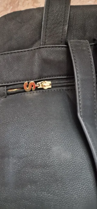 Mochila Desigual Negra con Bordados Florales -Arty