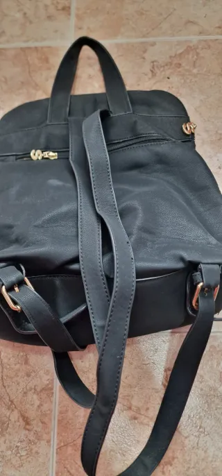 Mochila Desigual Negra con Bordados Florales -Arty