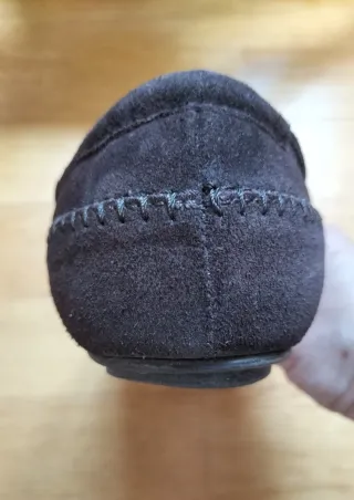 Mocasines marrones oscuros