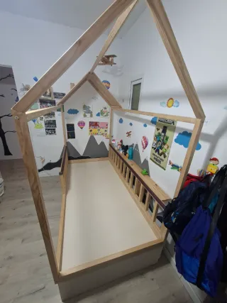 Cama Montessori con Cajones