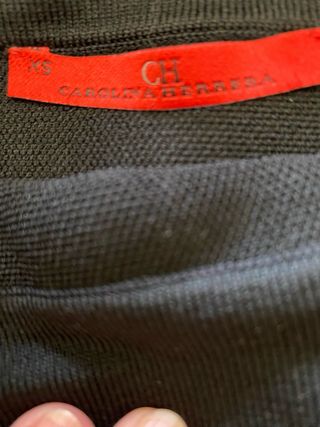 Falda punto Carolina Herrera negra