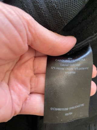 Falda punto Carolina Herrera negra