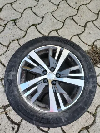 Neumático Michelin 225/55 R18