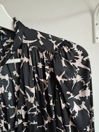 Blusa GAP manga larga estampada