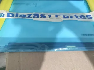 Schermo di ricambio per laptop da 14 pollici