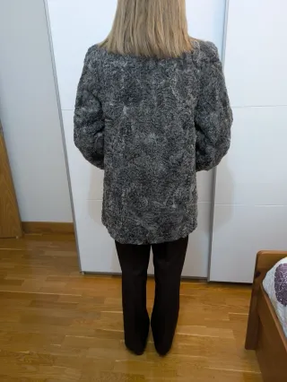Chaquetón de astrakan