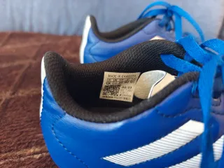 Botas de fútbol Adidas niño azul y blanco talla 31