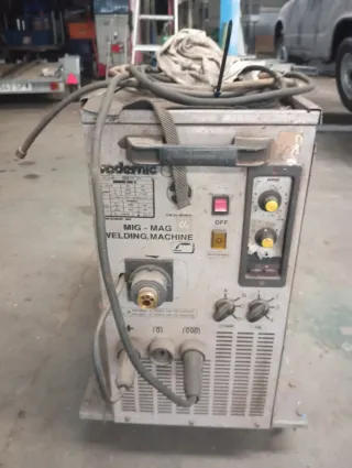 Soldadora MIG MAG Podermic