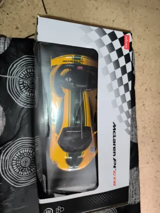 Coche teledirigido McLaren Amarillo
