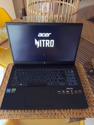 Acer Nitro V15 i5-13420H RTX4060 16GB 1TB SSD