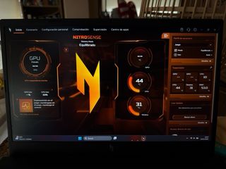 Acer Nitro V15 i5-13420H RTX4060 16GB 1TB SSD