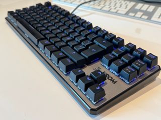 Teclado Mecánico Krom Kernel TKL