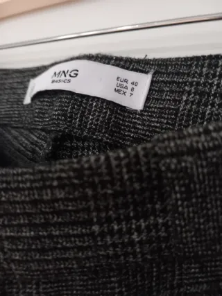 Pantalón de vestir Mango gris