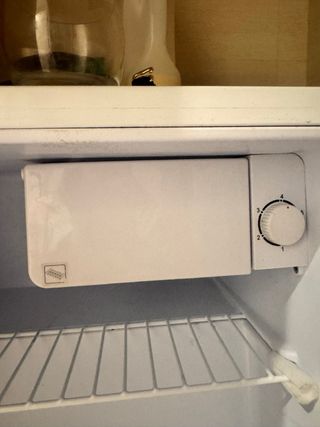 Nevera pequeña SEVEPIN