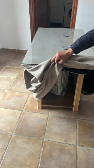 Mesa camilla cristal y tela beige