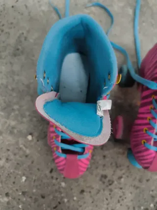 Patines infantiles rosas y azules