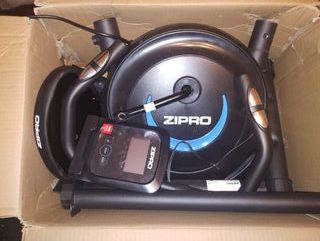 Bicicleta Estática Zipro Boost SIN USAR