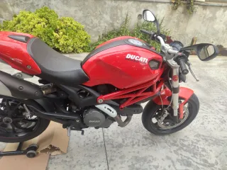 Ducati Monster 796 2011 NEGOCIABLE