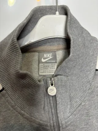 Sudadera Nike Gris Vintage