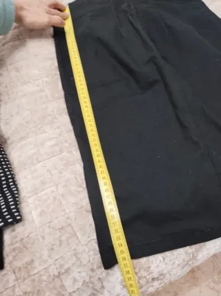 Falda negra Stradivarius Talla M.