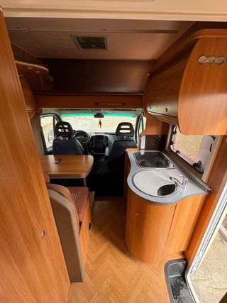 Autocaravana fiat ducato 2.8 jtd burstner
