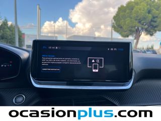 Peugeot 2008 Allure Hybrid eDCS6 100 kW (136 CV)