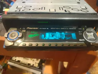 Pioneer DEH-P8900R Radio cassette Coche