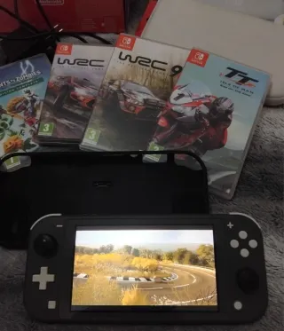 Nintendo Switch Lite Gris + 4 Juegos+estuche+funda