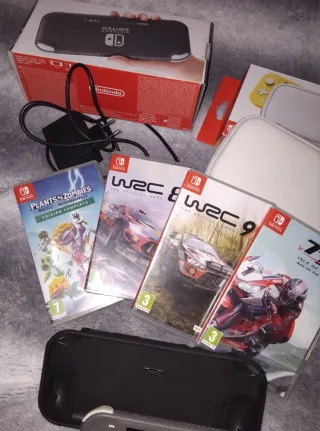 Nintendo Switch Lite Gris + 4 Juegos+estuche+funda