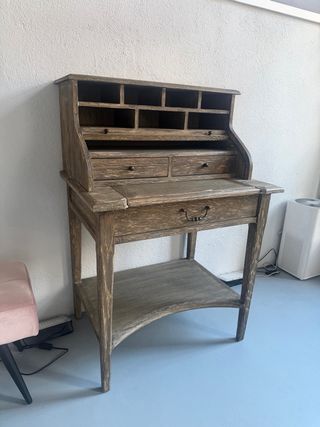 Mueble escritorio madera vintage maciza con silla