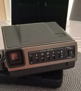 Cámara Polaroid Instantánea Lente Quintic f/10 125