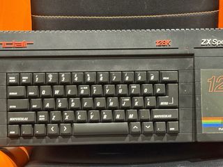 Sinclair ZX Spectrum +3. Ordenador 128K. de Segunda mano por 270