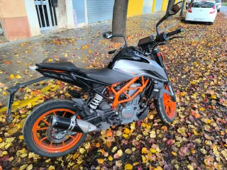 KTM Duke 390 2021