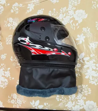 Casco Moto Negro con Calentador Cuello