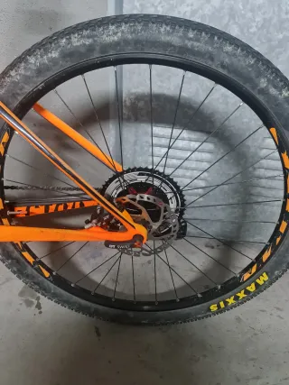 Bicicleta Ghost Lector 3 Carbono