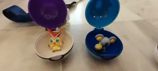 Cinturón Pokémon con 4 Bolas y 3 Figuras