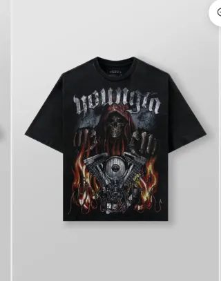 Camiseta Negra Estampada Youngla