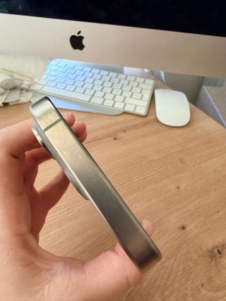 iPhone 15 Pro 256 GB Titanio