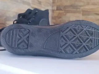 Converse negras sin estrenar Talla 37.5