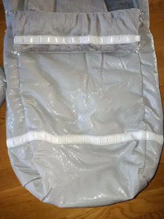 Saquito Silla Polar y Panera Gris