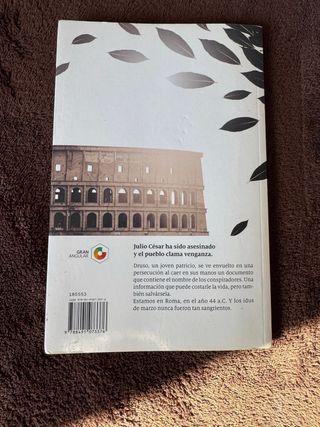 Libro de latín, acuérdate de los idus