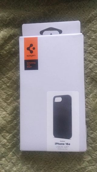 nuevo funda iphone 16 e spigen sin estrenar