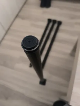 Patas de mesa metálicas negras (4 unidades)