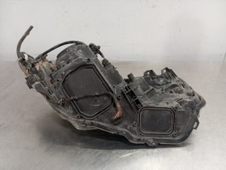 FARO IZQUIERDO TOYOTA AURIS (E18) 2ZR 90070908