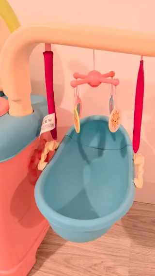 Bañera cambiador Nenuco centro de cuidados