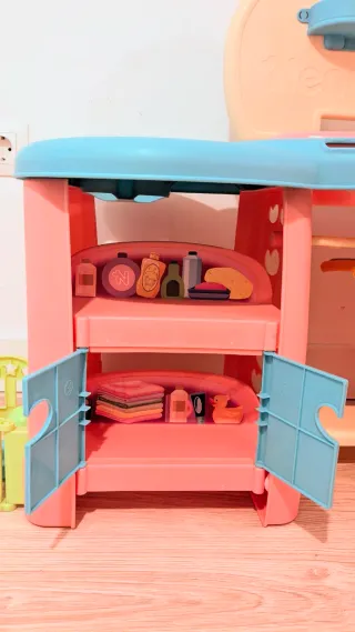 Bañera cambiador Nenuco centro de cuidados