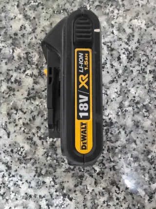 Batería Dewalt 18V 1.5Ah