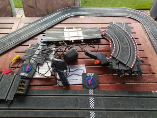 2 Circuitos Scalextric Compact