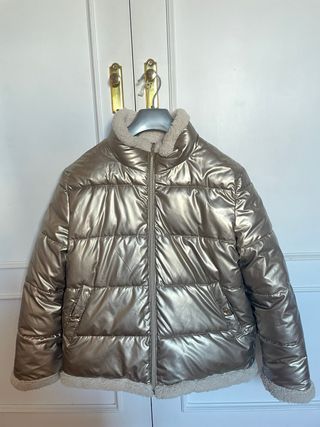 Abrigo reversible niña beige/dorada